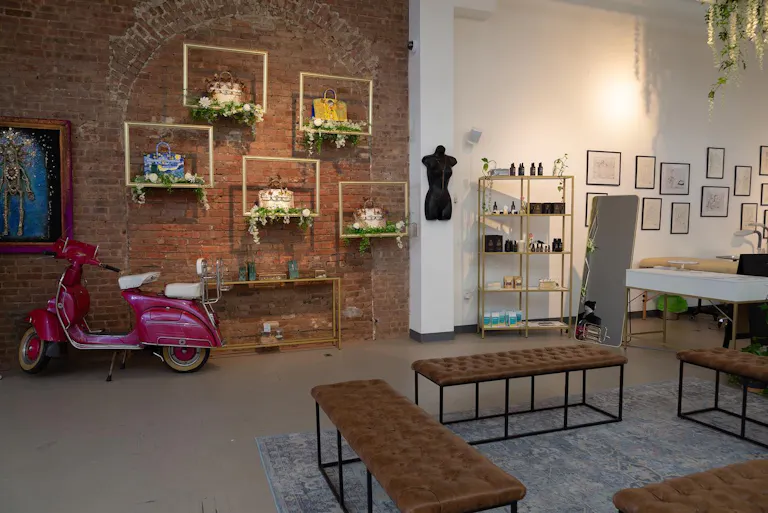 Retail venue on Bowery - Image 3