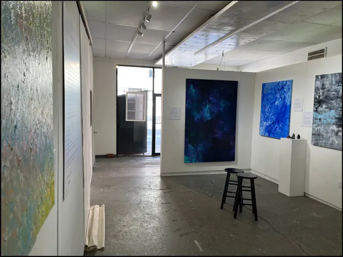 A storefront whitebox gallery space - Perfect for pop-up shops and art exhibits. - Image 2