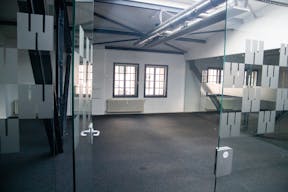 Modern Industrial Loft Space at Schönhauser Allee§ - Image 16