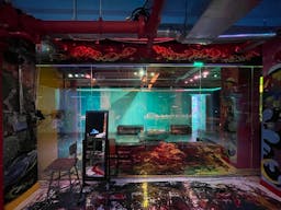 Manhattan Showroom - Image 7