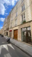 AU COEUR DE L'ILE SAINT LOUIS - Image 1