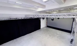 Studio spacieux et modulable aux portes de Paris - Image 0