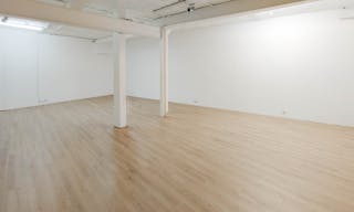 Galerie d'art lumineuse située en bordure du Marais face à Merci - Image 8