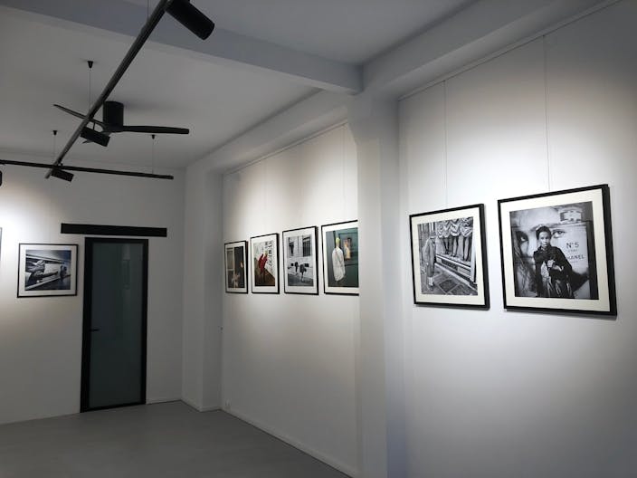 Superbe Boutique Place du Palais Gallien � Bordeaux - Image 3