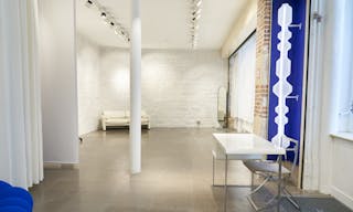 Le 6 Studio Showroom - Image 0
