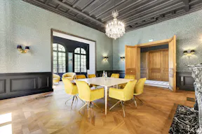 Un château innovant à Saint-Germain-En-Laye - Image 11