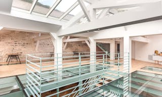 Grand espace lumineux pr�s de la place de la Bastille - Image 0