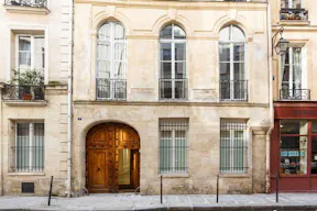 Opening Soon Gallery – 230 m² ERP sous verrière – Haut-Marais - Image 0