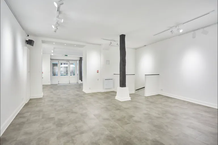 Showroom in le Marais - Image 2