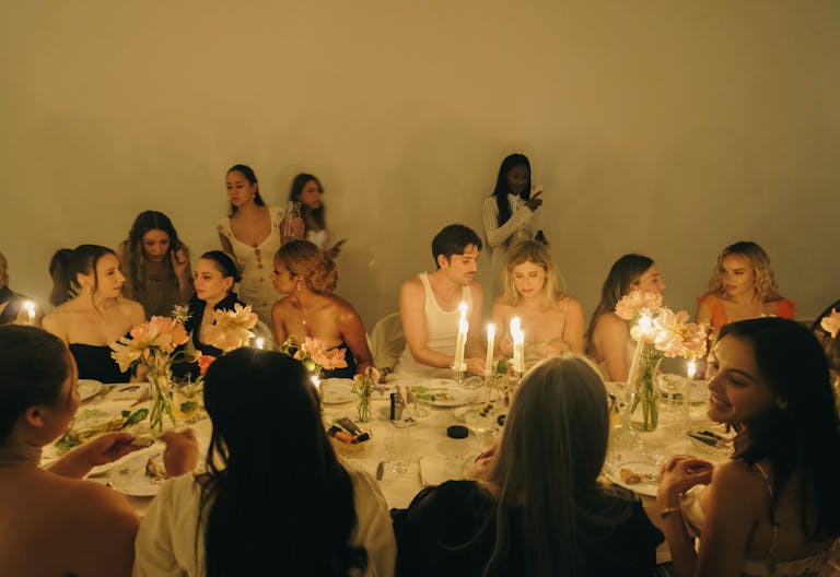 Light filled split level Storefront in the heart of Manhattan (with high ceilings and multiple rooms) - Image 3