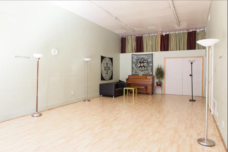 Bright Pop Up Space in San Francisco - Image 2