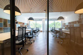 Private floor in Champs-�lys�es - Image 6