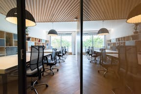 Private floor in Champs-�lys�es - Image 6