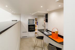 Charming showroom in le Marais - Image 7