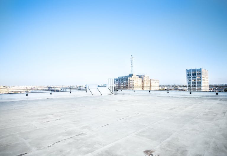 DTLA 12,000sf Rooftop with Gorgeous Skyline Views - Image 1