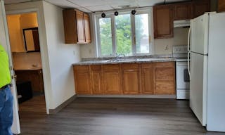 Warehouse/Office Space Bristol, CT - Image 9