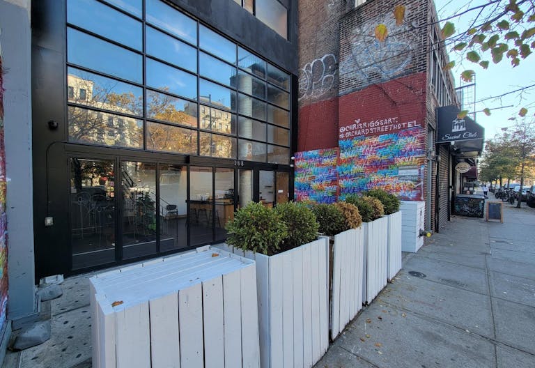 Retail Cafe Use / Lower East Side - Image 4