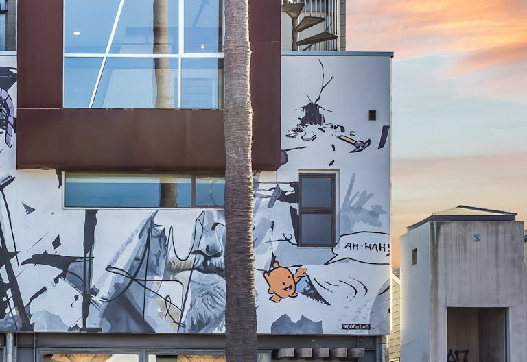 1000sq ft Showroom on Abbot Kinney - Image 2