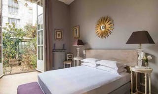 Magnificent Apartment in an 18th-Century Mansion - Image 7