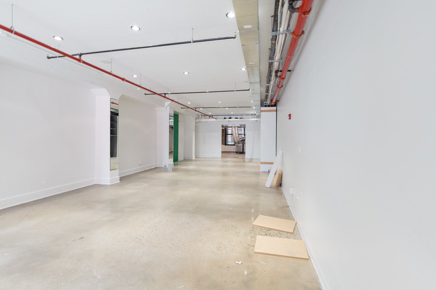 Vast Chelsea Retail Boutique at 433 West 14th Street