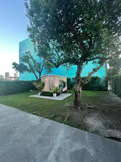 Tiny House Vibes with Miami Style *Art Basel* - Image 4