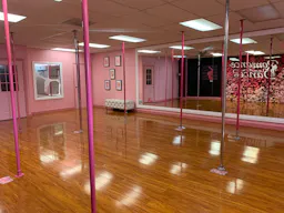 Event space in Carson for all types of occasions - Image 6