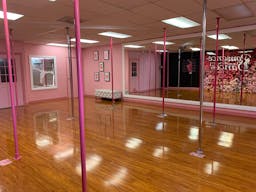 Event space in Carson for all types of occasions - Image 6