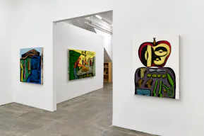 Sleek Storefront Gallery & Event Space in Prime Tribeca Art District - Image 33