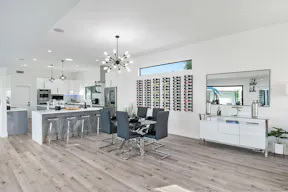 Super Mansion with Los Angeles 360 Views - Image 15