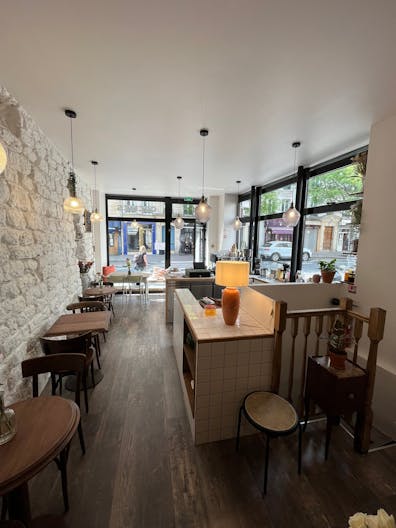 Charmant petit caf� au coeur du 9�me arrondissement - Image 0