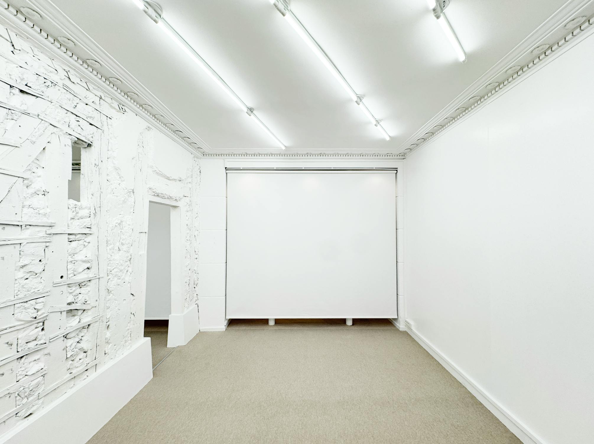 Boutique and Gallery Space in the 10th Arrondissement