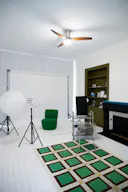 Studio photo lumineux et équipé en centre-ville - Image 0