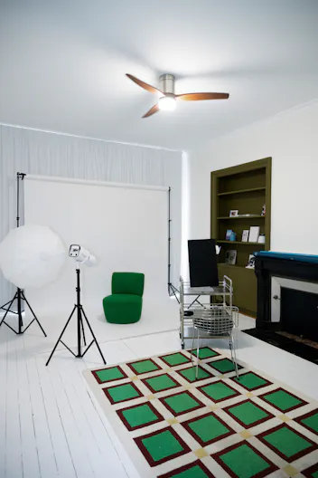 Studio photo lumineux et équipé en centre-ville - Image 0