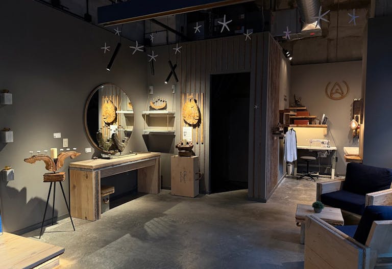 Loft Style Boutique - Image 2