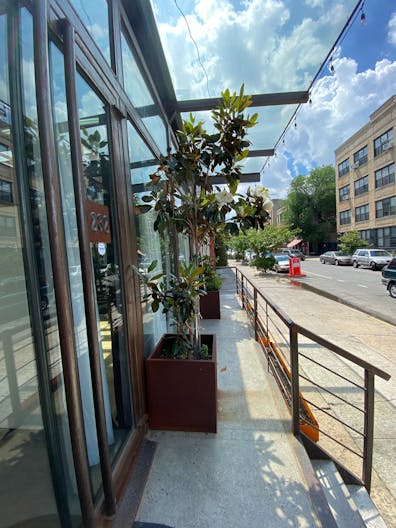Unique Industrial Storefront in Trendy Bushwick - Image 4