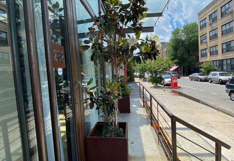 Unique Industrial Storefront in Trendy Bushwick - Image 4