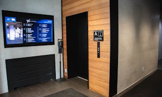 Modern Creative Space Available - Image 8