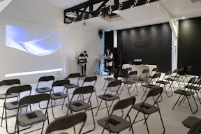 Espace Exceptionnel pour Pop up store et Showrooms à Montmartre - Image 8