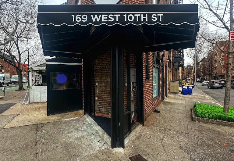 Corner Ground Floor Storefront in West Village - Image 1