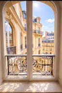 Showroom d’Exception – Place François 1er, Paris VIII - Image 5