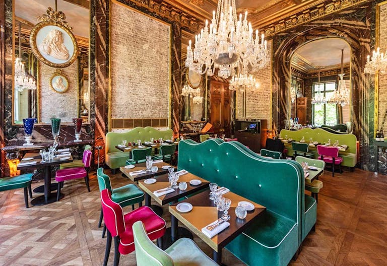 Exceptional Space in Triangle d'Or - Image 3