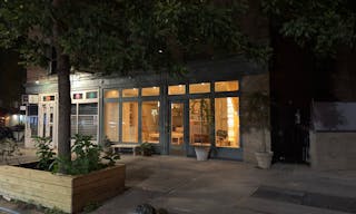 West Village Storefront + Showroom Gallery—Sunlit + Design Led - Image 9