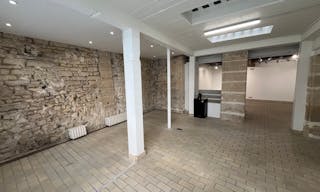 Showroom Place des Vosges au coeur du Marais sur cour class�e - Image 0