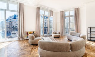 Showroom Place des Victoires Paris - Fashion week and private events - Image 2