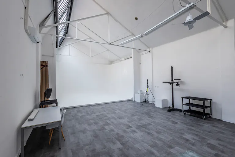 Wonderful Pop Up Space in Milan in the Tortona/Savona district - Image 0