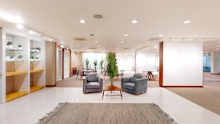 Gorgeous Downtown Modern Space - Image 0