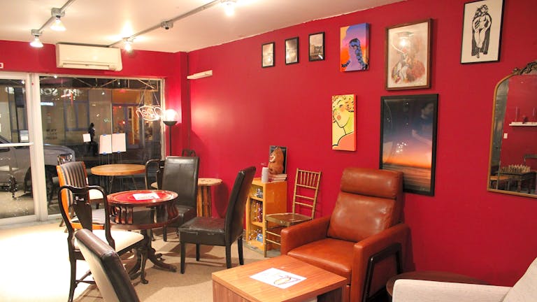 Eclectic Store Front in Williamsburg, Brooklyn - Image 3