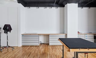 7500 sqft Bright West Soho Studios - Image 38