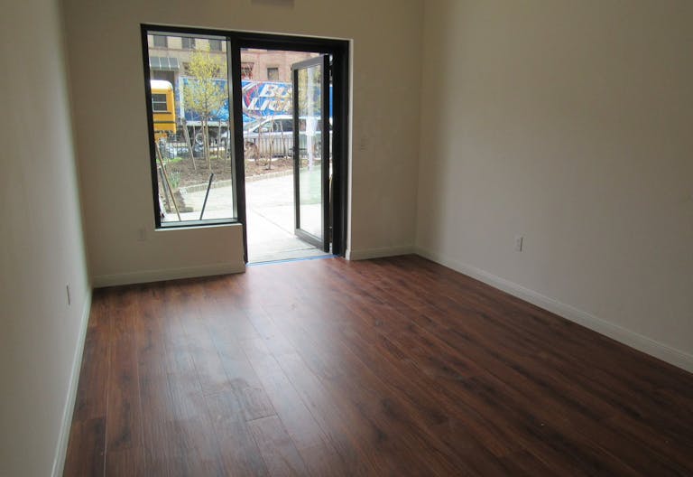 Pop Up Gallery in Trendy Clinton Hill - Image 0