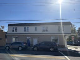 Gorgeous studio located in Essex County, NJ - Image 1